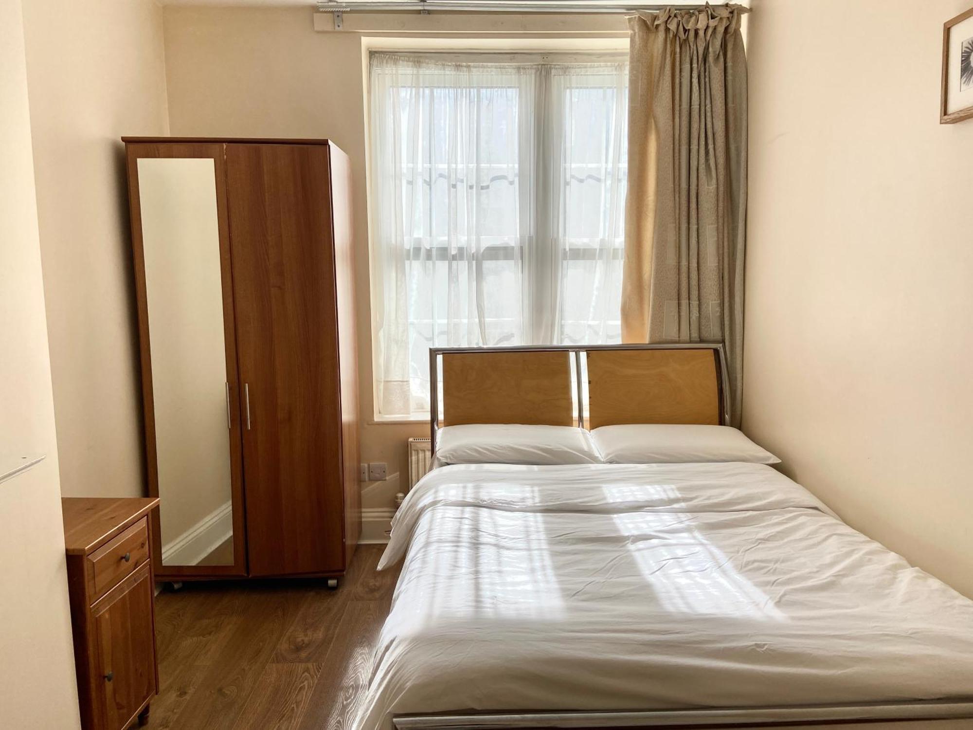לונדון Separate Rooms By The Thames מראה חיצוני תמונה